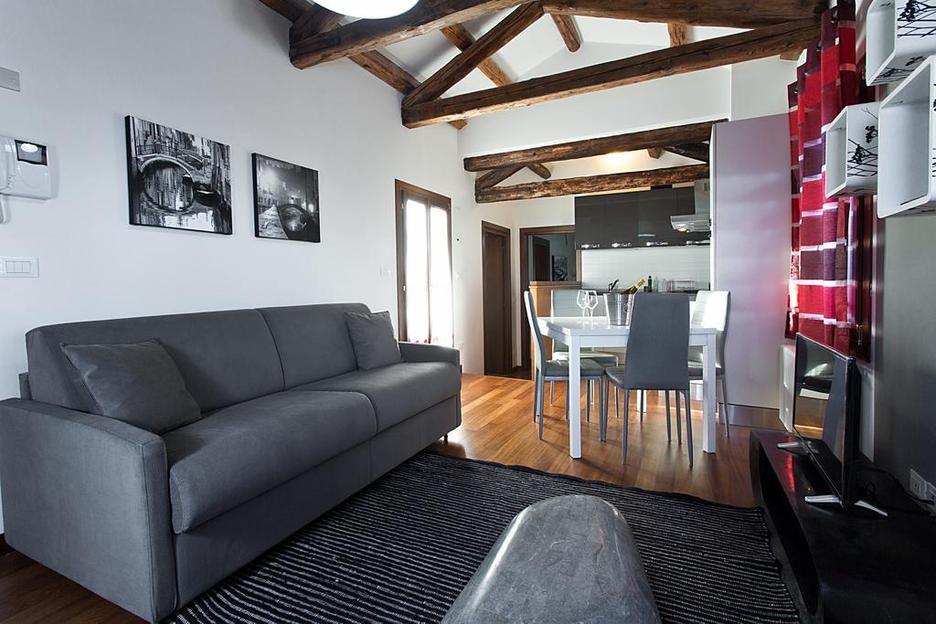 Good Wine Apartments Velence Szoba fotó